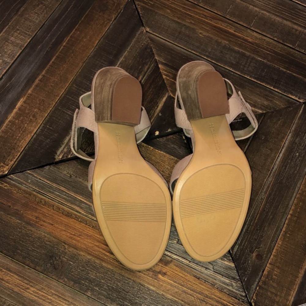 Naturalizer Shoes - Picture 4 of 5